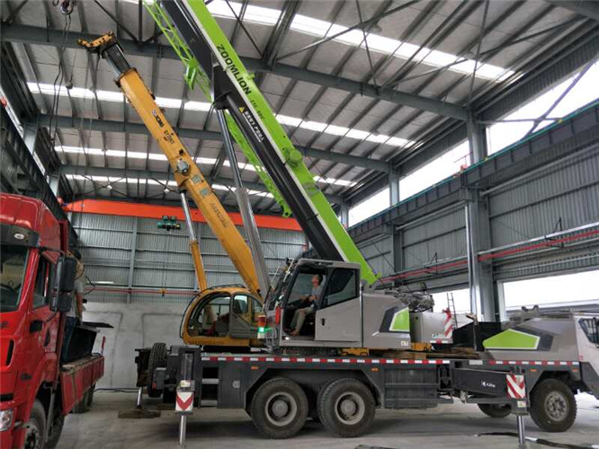 聊城市高空车出租需要注意哪些安全事项？